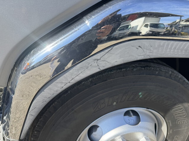 三菱ふそうファイターダンプ中型（4t）[写真37]