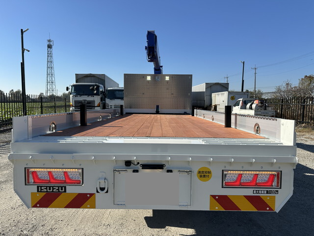 いすゞフォワードセルフクレーン5段増トン（6t・8t）[写真05]