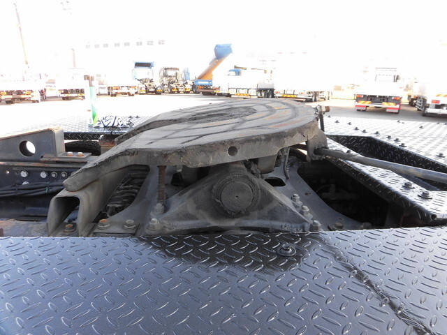 日野プロフィアトレーラーヘッド（トラクターヘッド）大型（10t）[写真08]