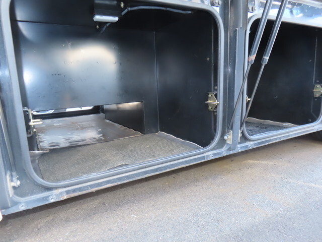 いすゞガーラミオバス[写真27]