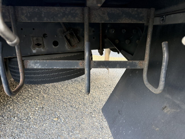 日野プロフィアカーテン車大型（10t）[写真27]