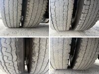 日野プロフィアトレーラーヘッド（トラクターヘッド）大型（10t）[写真12]