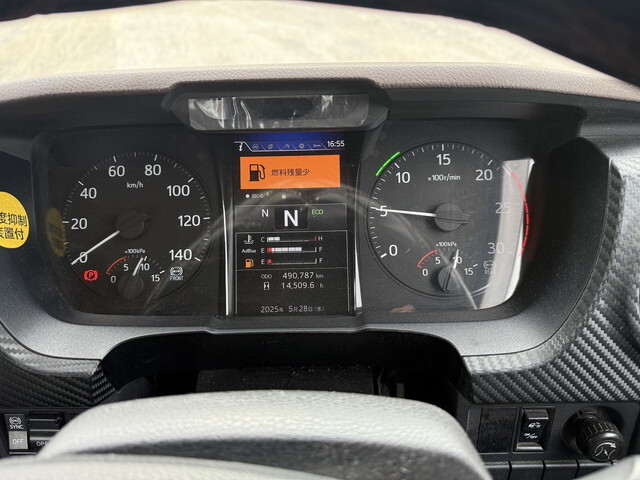 日野プロフィアトレーラーヘッド（トラクターヘッド）大型（10t）[写真33]