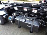 三菱ふそうキャンターコンテナ専用車小型（2t・3t）[写真17]