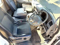 三菱ふそうファイター散水車中型（4t）[写真28]