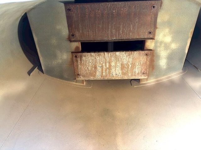 三菱ふそうファイター散水車中型（4t）[写真07]