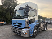 UDトラックスクオントレーラーヘッド（トラクターヘッド）大型（10t）[写真04]