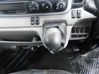 三菱ふそうキャンター平ボディ小型（2t・3t）[写真29]