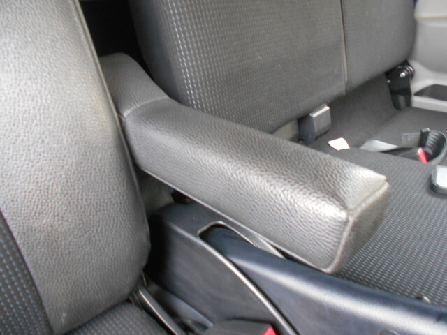 三菱ふそうキャンター平ボディ小型（2t・3t）[写真35]