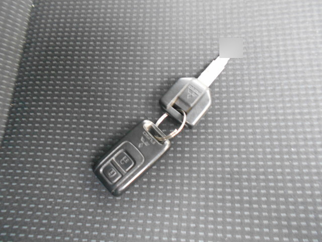 三菱ふそうキャンター平ボディ小型（2t・3t）[写真37]