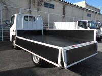 日産アトラス平ボディ小型（2t・3t）[写真12]