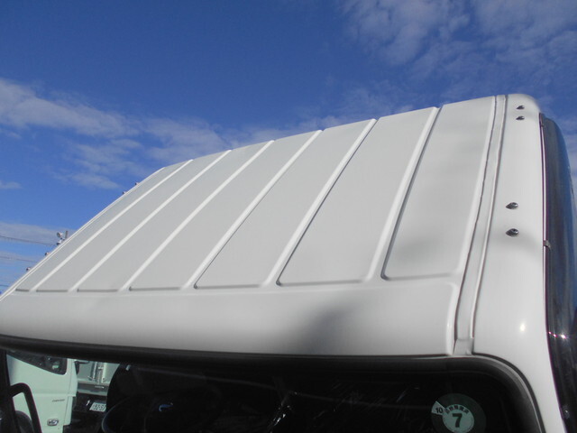 日産アトラス平ボディ小型（2t・3t）[写真13]