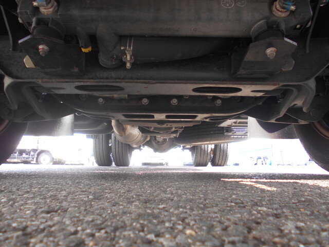 日産アトラス平ボディ小型（2t・3t）[写真18]