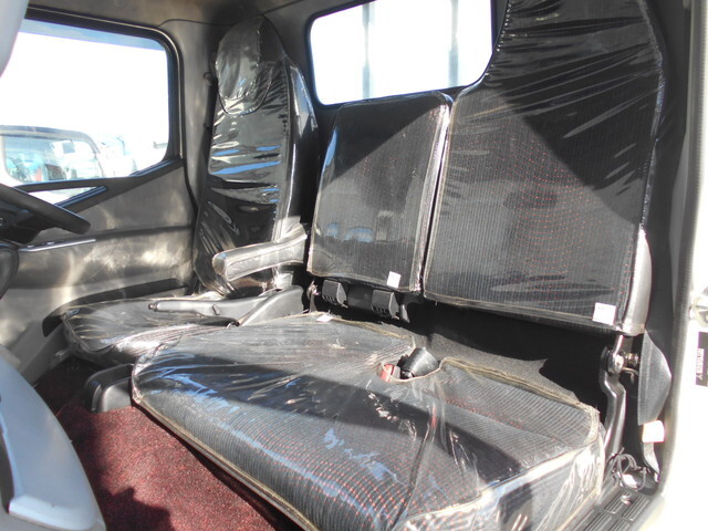 日産アトラス平ボディ小型（2t・3t）[写真25]