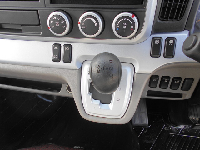 日産アトラス平ボディ小型（2t・3t）[写真27]