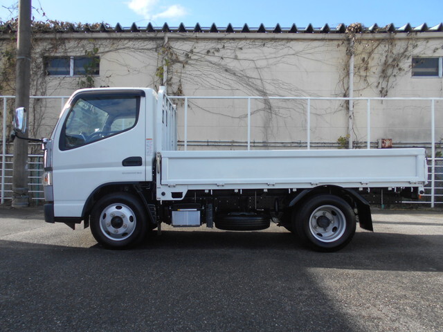 日産アトラス平ボディ小型（2t・3t）[写真06]