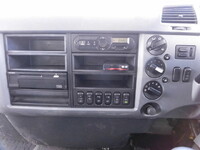 三菱ファイター平ボディ中型（4t）[写真18]