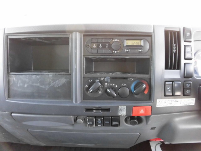 いすゞエルフ平ボディ小型（2t・3t）[写真19]