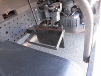 いすゞエルフ平ボディ小型（2t・3t）[写真28]