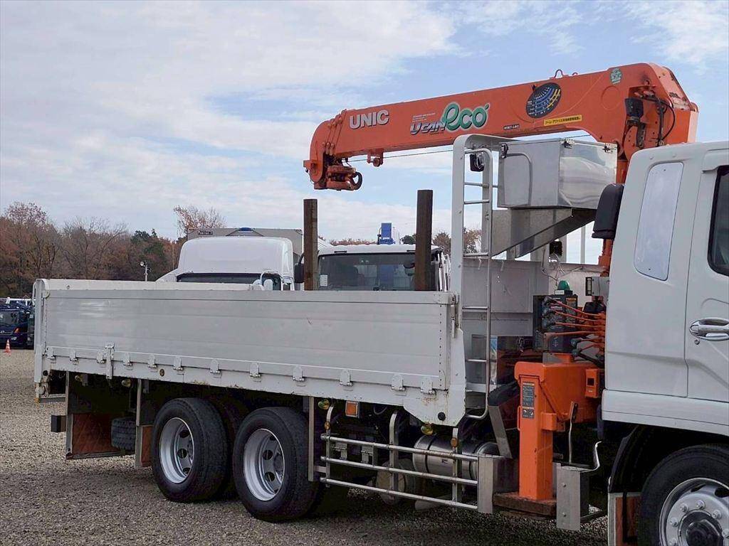 三菱ふそうファイタークレーン4段増トン（6t・8t）[写真05]