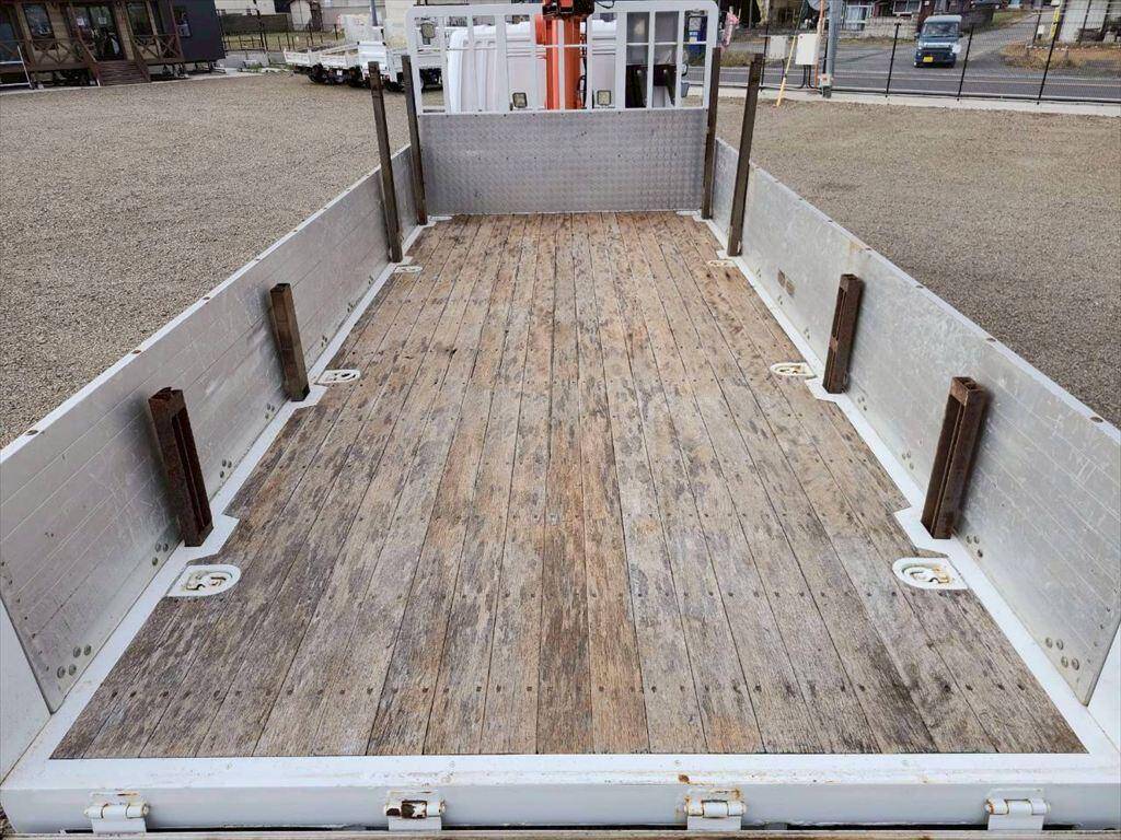 三菱ふそうファイタークレーン4段増トン（6t・8t）[写真08]