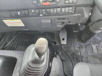 いすゞフォワードアルミウイング増トン（6t・8t）[写真24]