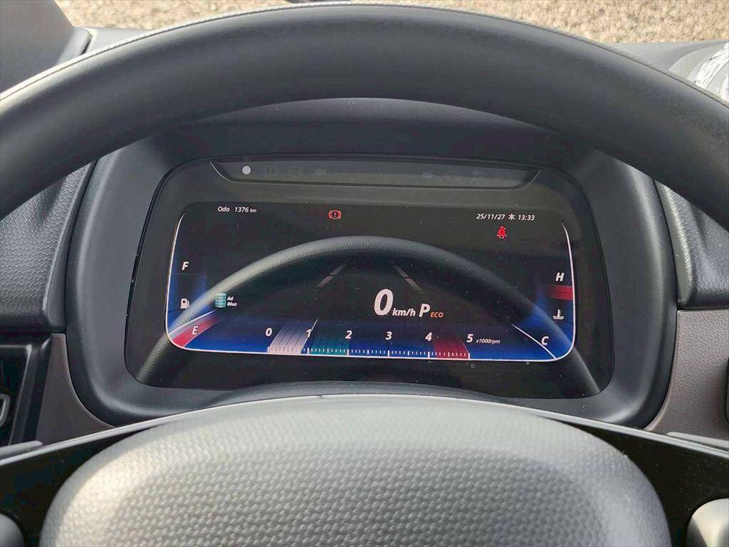 三菱ふそうキャンター平ボディ小型（2t・3t）[写真16]