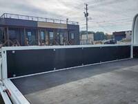 三菱ふそうキャンター平ボディ小型（2t・3t）[写真08]