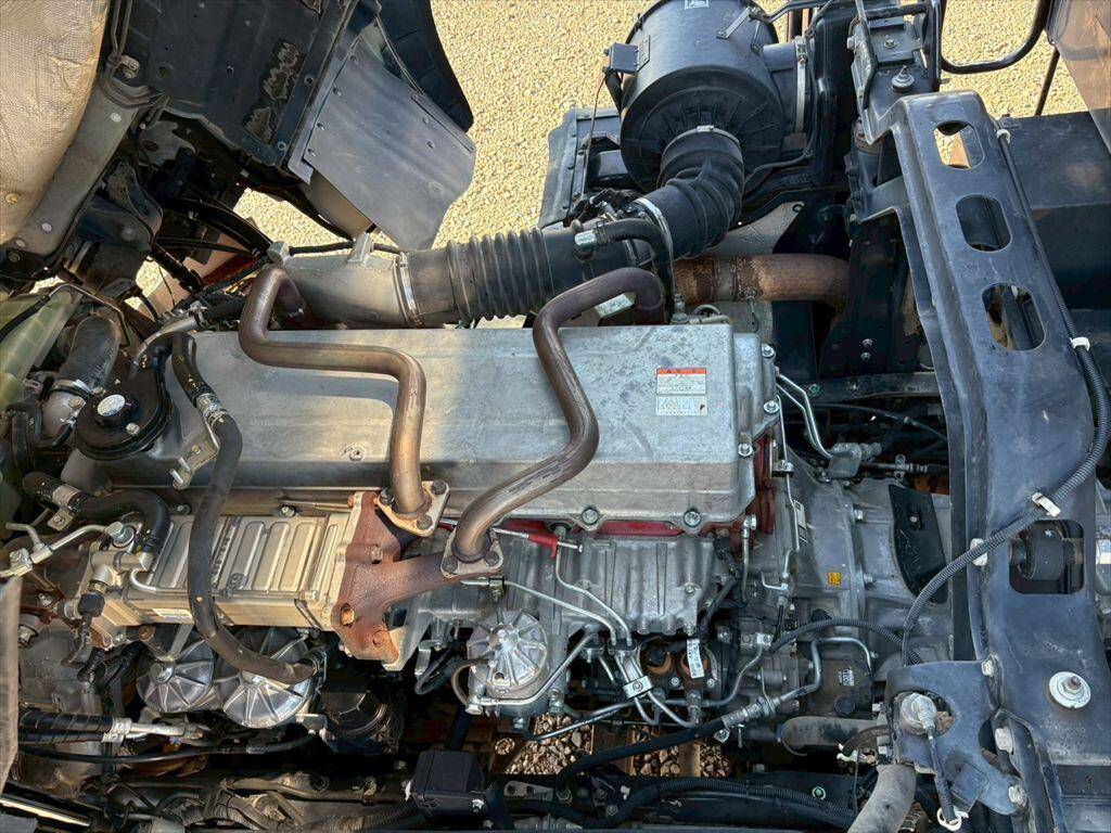 日野プロフィアダンプ大型（10t）[写真17]