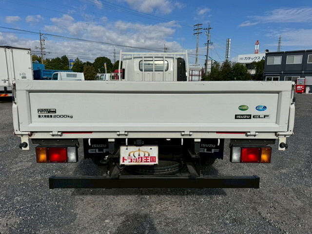 いすゞエルフ平ボディ小型（2t・3t）[写真11]