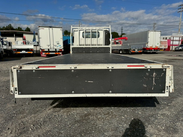 いすゞエルフ平ボディ小型（2t・3t）[写真12]