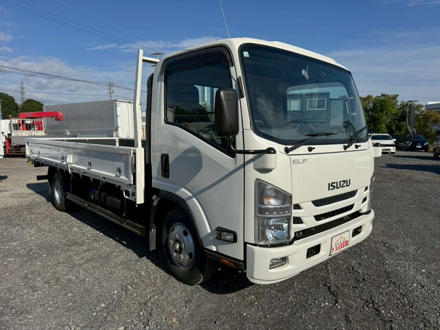 いすゞエルフ平ボディ小型（2t・3t）[写真03]