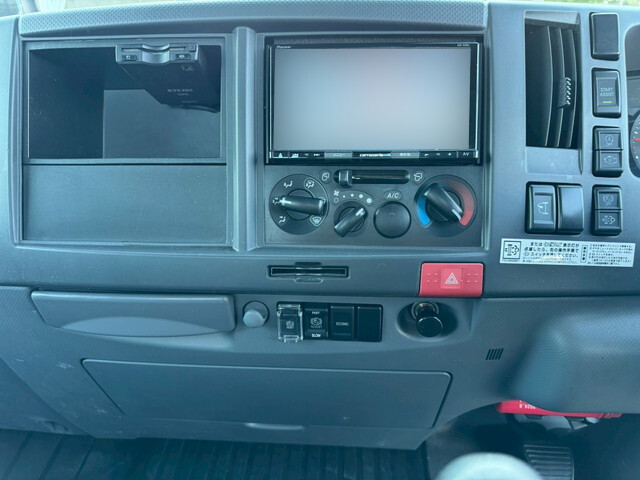 いすゞエルフ平ボディ小型（2t・3t）[写真33]