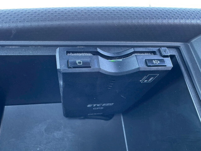 いすゞエルフ平ボディ小型（2t・3t）[写真36]