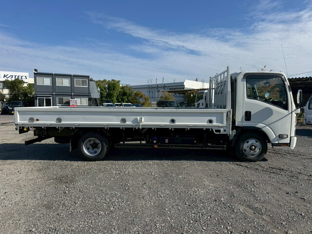 いすゞエルフ平ボディ小型（2t・3t）[写真06]