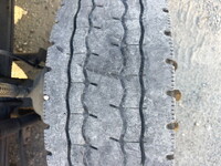 いすゞギガ平ボディ大型（10t）[写真15]