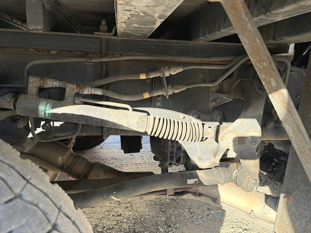 いすゞギガ平ボディ大型（10t）[写真29]