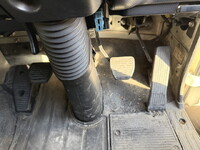 いすゞギガ平ボディ大型（10t）[写真34]