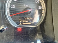 いすゞギガ平ボディ大型（10t）[写真39]