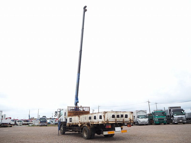 いすゞフォワードクレーン4段増トン（6t・8t）[写真15]