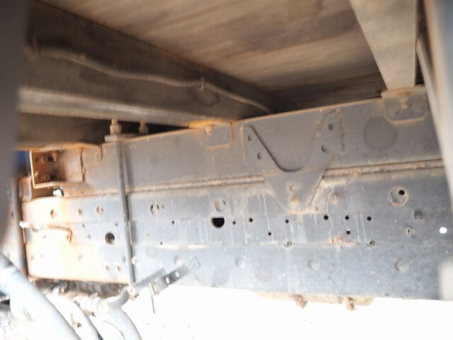 いすゞフォワードクレーン4段増トン（6t・8t）[写真29]