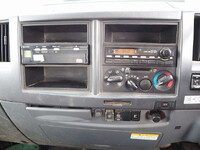 いすゞフォワードクレーン4段増トン（6t・8t）[写真38]