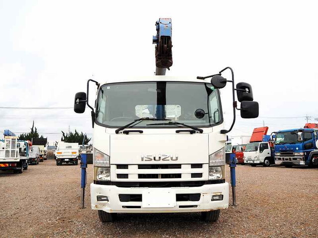 いすゞフォワードクレーン4段増トン（6t・8t）[写真08]