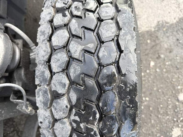 いすゞエルフクレーン4段小型（2t・3t）[写真19]