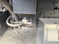 いすゞエルフクレーン4段小型（2t・3t）[写真21]