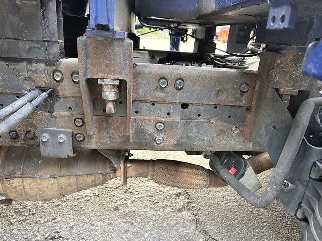 いすゞエルフクレーン4段小型（2t・3t）[写真24]