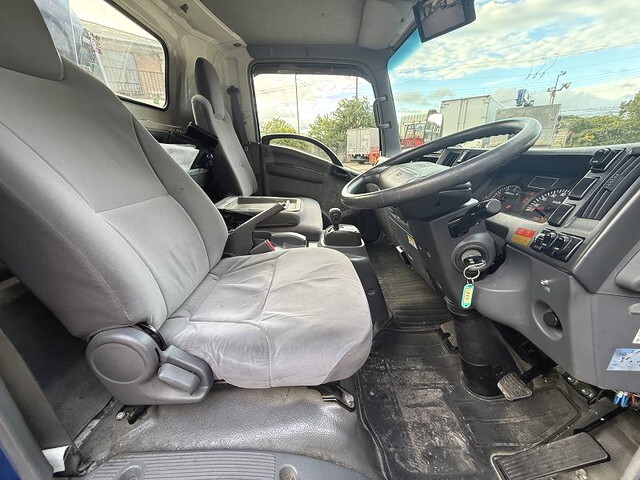 いすゞエルフクレーン4段小型（2t・3t）[写真27]