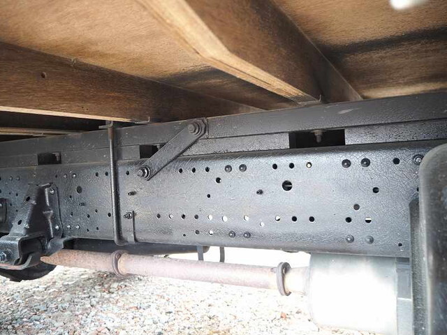 いすゞエルフ家畜運搬車小型（2t・3t）[写真14]