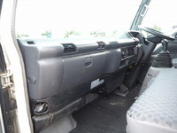 いすゞエルフ家畜運搬車小型（2t・3t）[写真32]