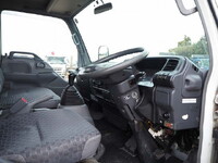 いすゞエルフ家畜運搬車小型（2t・3t）[写真36]